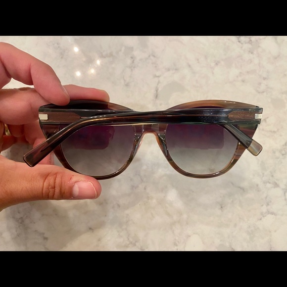 MOSCOT WOMENS CAT EYE SUNGLASSES - Picture 2 of 6